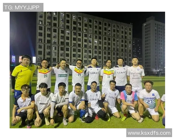 武汉足球队精英赛精彩配合解析展现团队默契与战术执行力